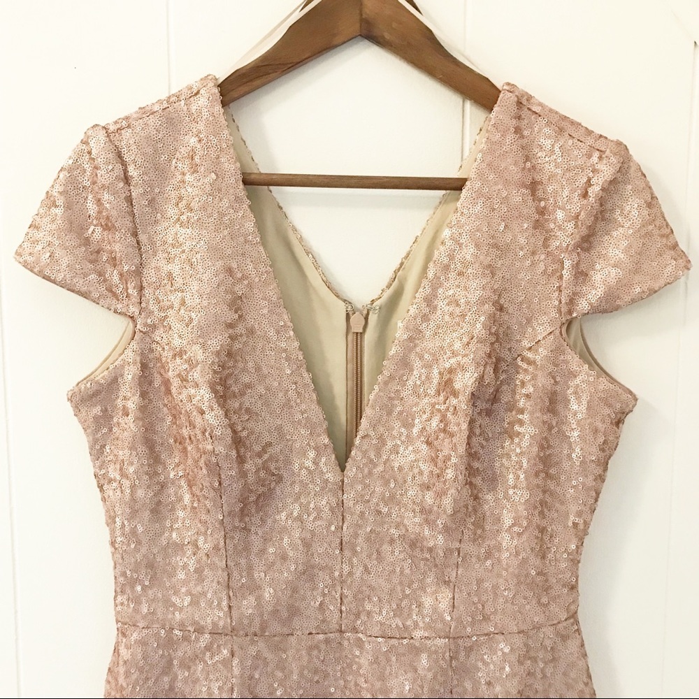 NWT Dress the Population Zoe /Bree Sequin Bodycon Cap Sleeve V Neck Mini Dress M - Picture 6 of 9